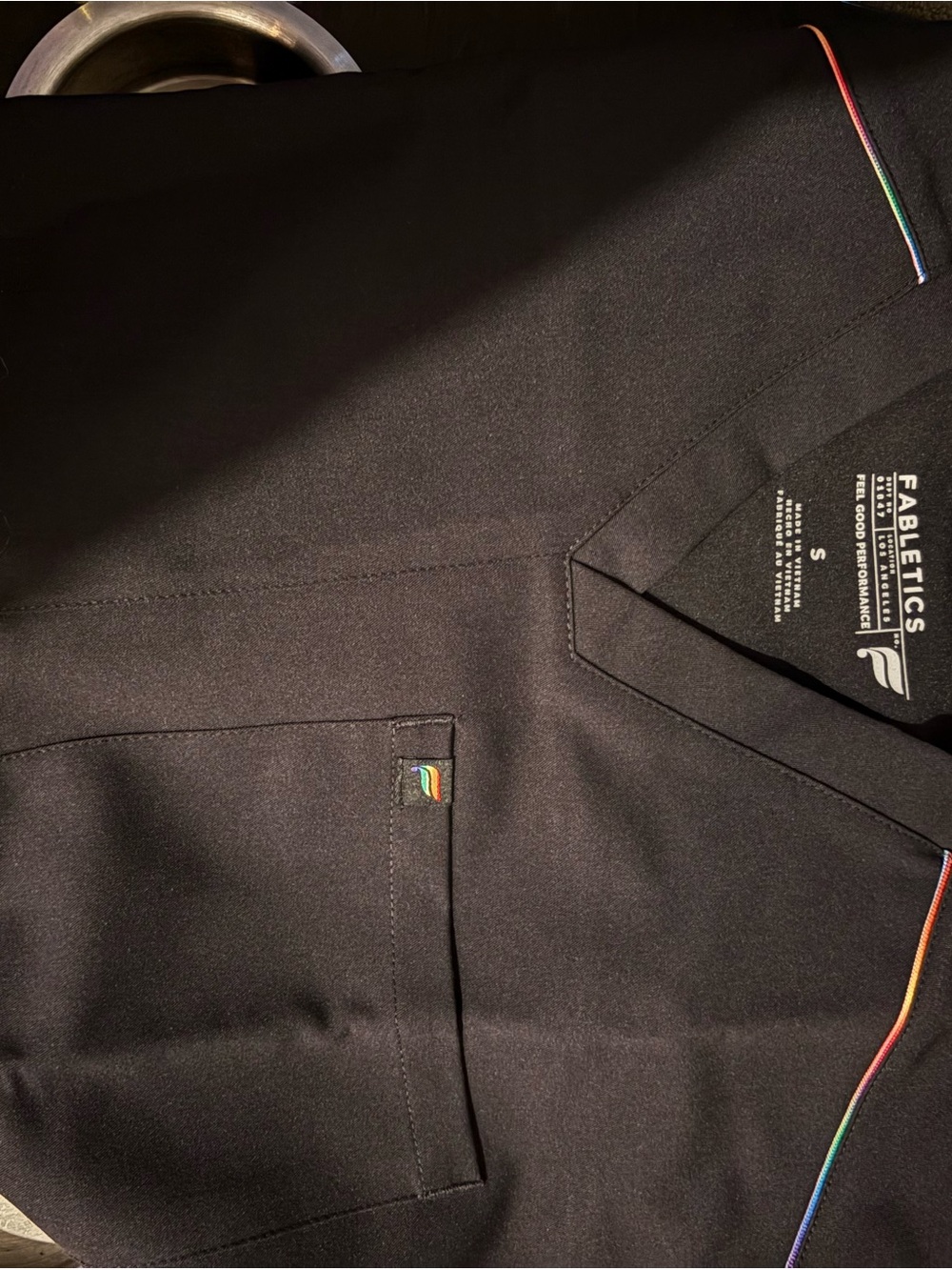 Fabletics Black short sleeve scrub top with Rainbow Trim